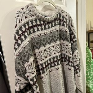 cute winter sweater, size 2xL, worn twice